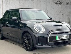 Midnight black ii Used 2022 Mini Cooper S Level 2 Hatchback | £16,690 (Fair price)