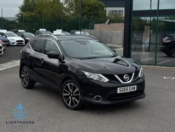 Black Used 2015 Nissan Qashqai S SUV | £9,995 (Fair price)