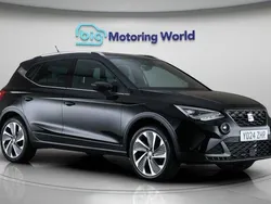 Black Used 2024 Seat Arona FR Sport SUV | £18,100 (Fair price)
