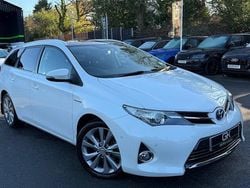 Used 2014 Toyota Auris Touring Sports Estate | £9,995 (Fair price)