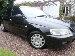 Used 2001 Honda Accord Sedan | £699