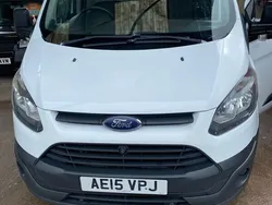 White Used 2015 Ford Transit Custom | £5,595 (A bit pricey)