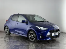 Blue Used 2020 Toyota Yaris Hybrid Design Hatchback | £14,300 (Good price)