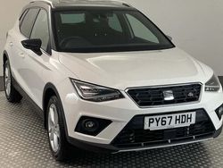 White Used 2018 Seat Arona FR SUV | £8,850 (Fair price)