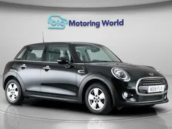 Black Used 2018 Mini Cooper Hatch Hatchback | £11,700 (Good price)