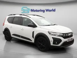 White Used 2023 Dacia Jogger Extreme MPV | £14,500 (Fair price)