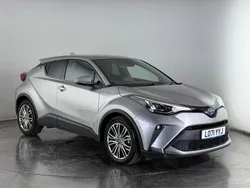 Silver Used 2022 Toyota C-HR SUV | £18,500 (Fair price)