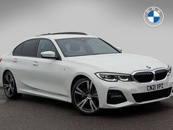 White Used 2021 BMW 320 M Sport | £23,292 (Good price)