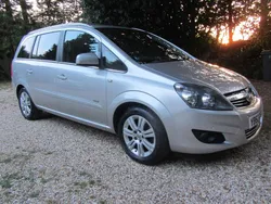 Silver Used 2013 Vauxhall Zafira Design Edition MPV | £2,695