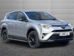 Silver Used 2018 Toyota RAV4 Hybrid SUV | £22,150 (Fair price)