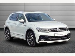 Pure white Used 2018 VW Tiguan R-line SUV | £19,695 (Fair price)