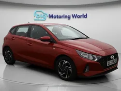 Red Used 2023 Hyundai i20 SE Hatchback | £12,500 (Good price)