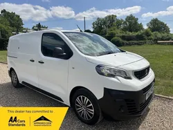 White Used 2021 Peugeot Expert S Van | £12,490 (Fair price)