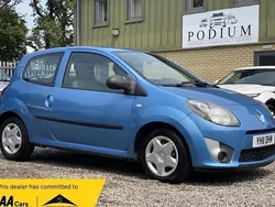 Blue Used 2011 Renault Twingo Hatchback | £1,990 (Good price)
