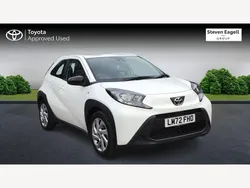 White Used 2022 Toyota Aygo PURE Hatchback | £12,898 (Fair price)