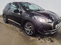 Black Used 2017 DS Automobiles DS3 Connected Chic Hatchback | £4,799 (Fair price)