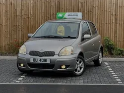 Silver Used 2005 Toyota Yaris Hatchback | £1,495 (Good price)