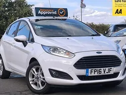 Used 2016 Ford Fiesta Zetec Hatchback | £6,895 (Fair price)