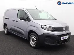 Silver New 2024 Vauxhall Combo MPV | £17,499 (Fair price)
