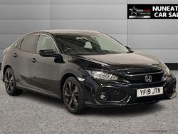 Black Used 2019 Honda Civic EX Hatchback | £13,500 (Fair price)