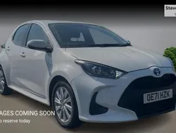 Toyota Yaris Hybrid