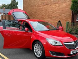 Red Used 2015 Vauxhall Insignia Design Edition Hatchback | £2,695 (Good price)