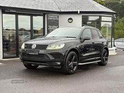 Black Used 2017 VW Touareg R-line Plus SUV | £16,295 (Expensive)