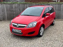 Red Used 2013 Vauxhall Zafira MPV | £1,999 (Good price)