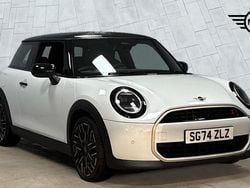 White Used 2024 Mini Cooper S Hatch Hatchback | £25,795 (Fair price)