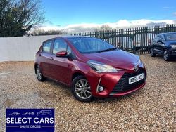 Red Used 2020 Toyota Yaris Hatchback | £10,495 (Good price)