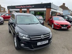 Black Used 2015 VW Tiguan Match SUV | £12,995 (Expensive)