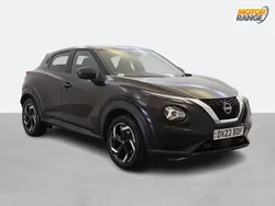 Black Used 2023 Nissan Juke N-Connecta SUV | £12,895 (Fair price)