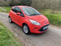 Red Used 2013 Ford Ka Zetec Hatchback | £3,695 (Fair price)