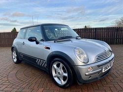 Silver Used 2004 Mini Cooper Hatch Hatchback | £1,999