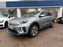 Grey Used 2022 Kia Niro 2 SUV | £17,490 (Fair price)