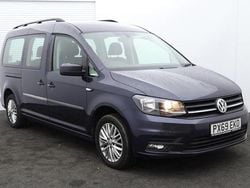 Blue Used 2020 VW Caddy Maxi Life Life MPV | £13,750 (Fair price)
