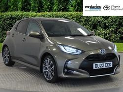 Bronze Used 2022 Toyota Yaris Hybrid Hatchback | £17,795 (Fair price)