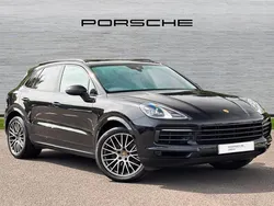 Black Used 2022 Porsche Cayenne Platinum Edition SUV | £56,990 (Fair price)