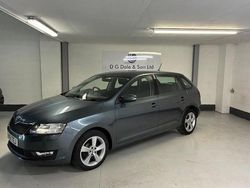 Grey Used 2018 Skoda Rapid SE Hatchback | £8,508 (Fair price)