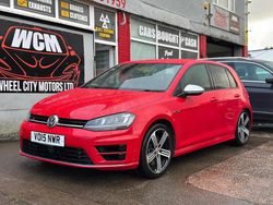 Red Used 2015 VW Golf VII R Hatchback | £12,995 (Fair price)
