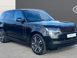 Used 2025 Land Rover Range Rover SE SUV | £78,510 (Super price)