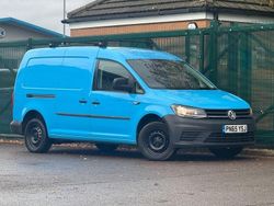 Blue Used 2015 VW Caddy Maxi Startline MPV | £8,000 (Good price)