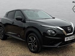 Black Used 2024 Nissan Juke N-Connecta SUV | £17,294 (Fair price)