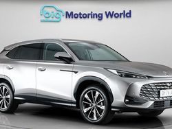 Silver Used 2024 MG HS Trophy SUV | £19,700 (Expensive)