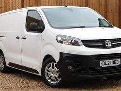 White Used 2021 Vauxhall Vivaro S Van | £9,500 (Good price)