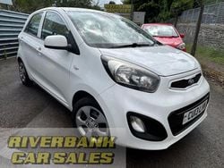White Used 2013 Kia Picanto Air Hatchback | £3,495 (A bit pricey)