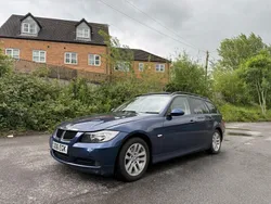 Blue Used 2006 BMW 320 Estate | £2,250 (Good price)