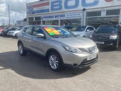 Silver Used 2015 Nissan Qashqai Acenta SUV | £5,795 (Fair price)