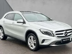 Polar silver metallic Used 2017 Mercedes GLA200 Premium SUV | £14,432 (Fair price)
