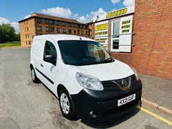 White Used 2022 Nissan NV250 Acenta Van | £8,995 (Fair price)